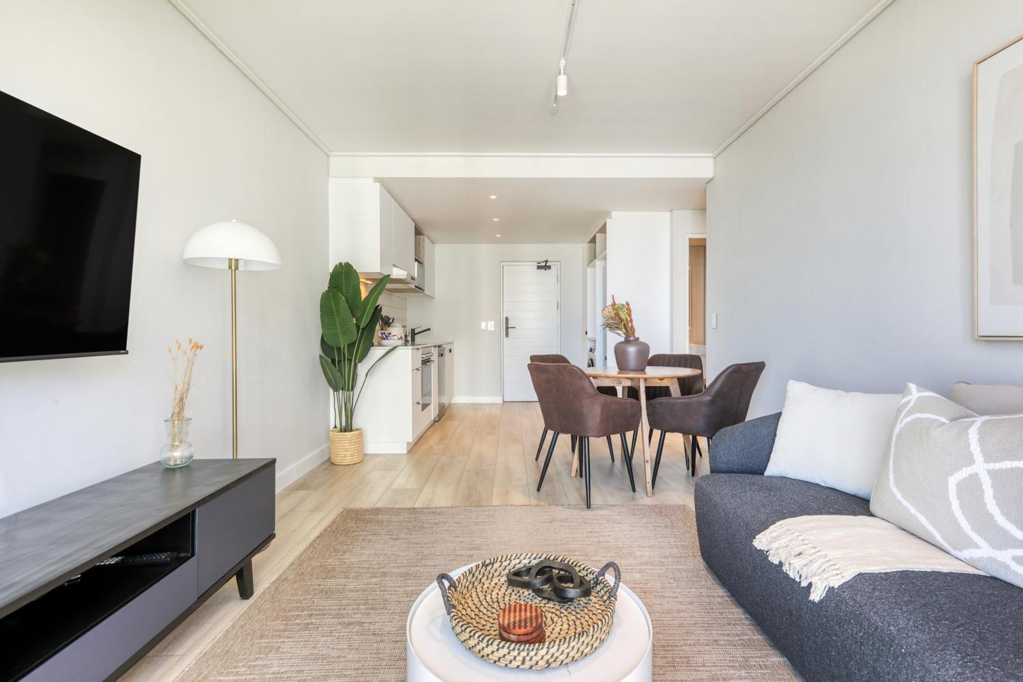 Apartment Chic Urban Retreat In Sea Point Cape Town